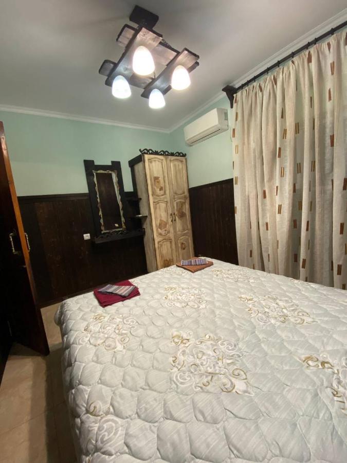 Magnoliia Hotel Sukhumi Bagian luar foto