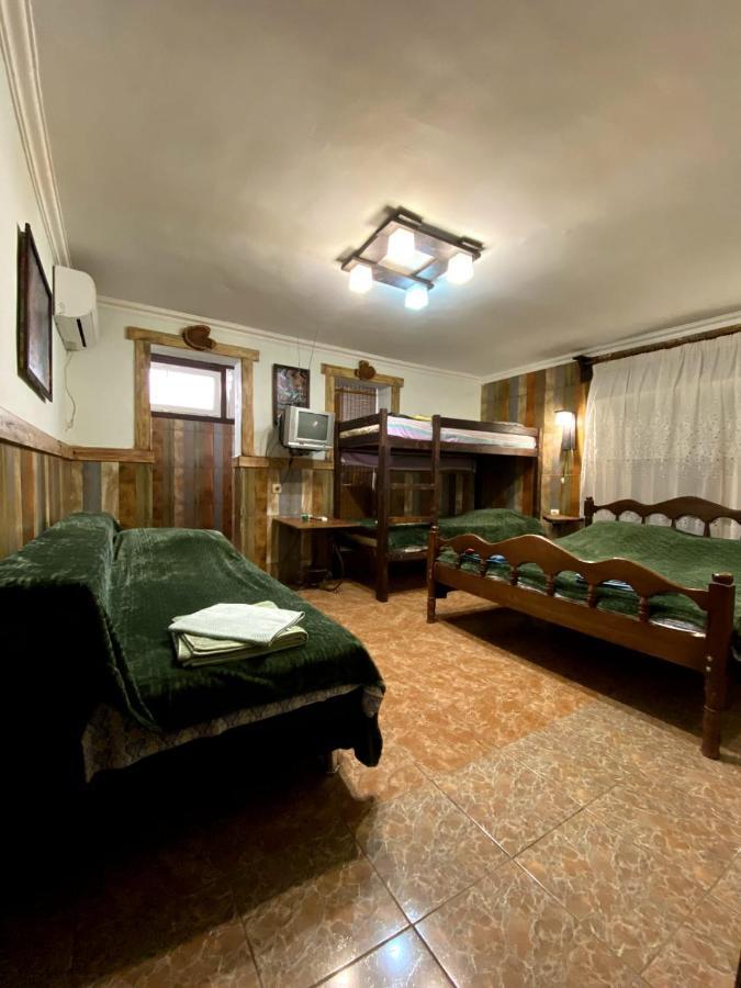 Magnoliia Hotel Sukhumi Bagian luar foto