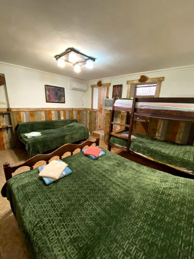 Magnoliia Hotel Sukhumi Bagian luar foto